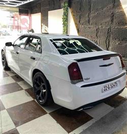 كرايسلر 300